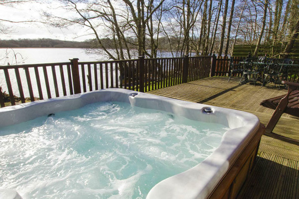 Hot Tub Lake District Lodges | The Tranquil Otter