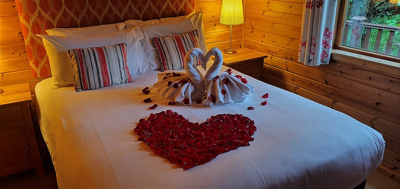 egret-heart.jpg-2 Booking Extras
